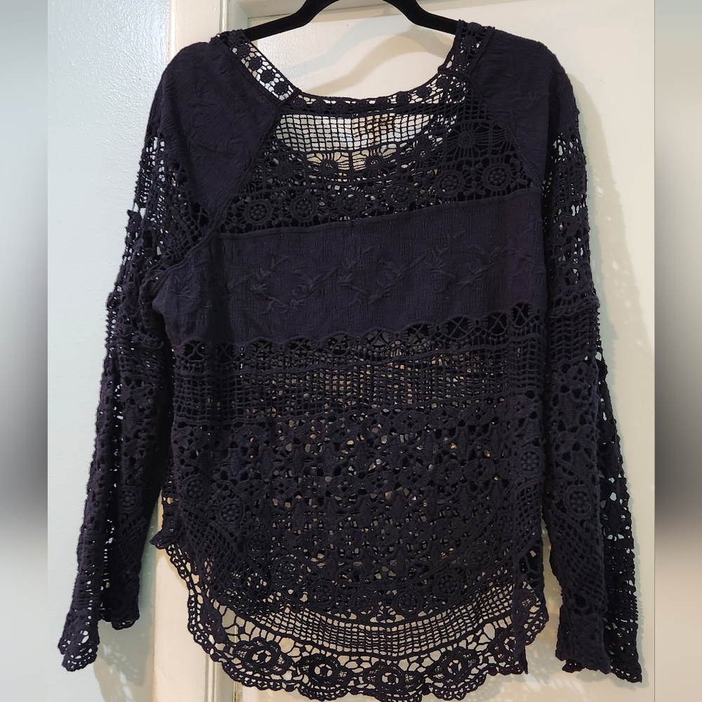 Women's Deletta Anthropologie Crochet Navy Blue Shirt, Size L - Picture 10 of 12